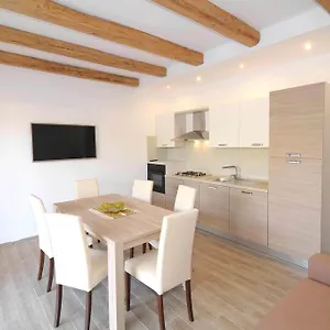 Tanaunella Apartment Budoni