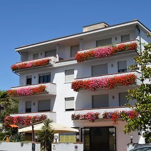 Orchidea Marina Апарт-отель